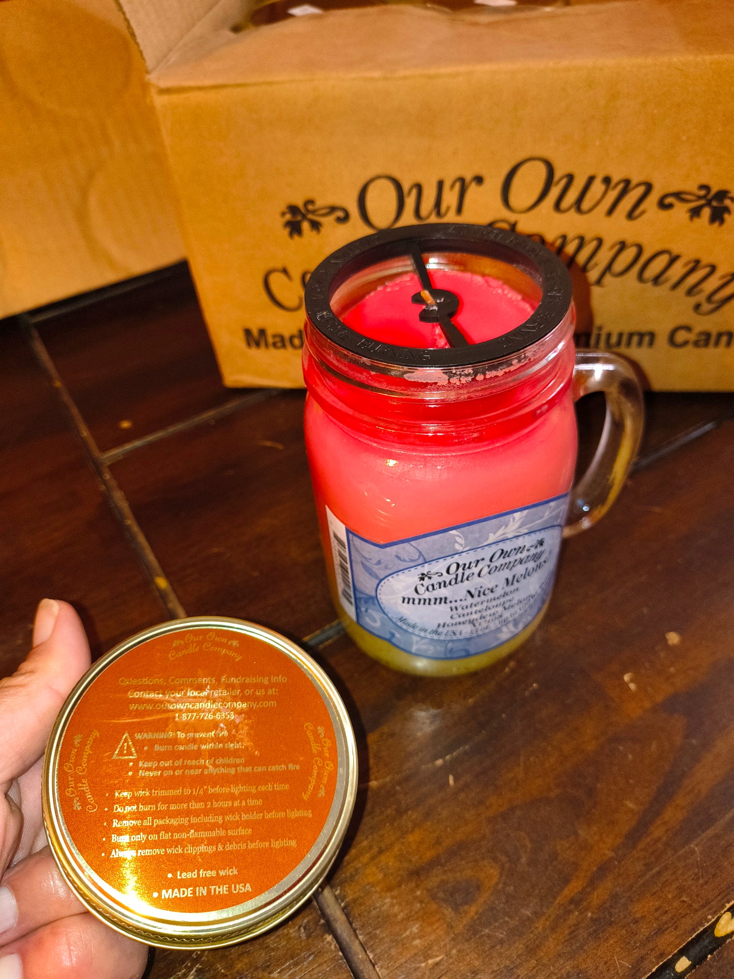 Mmm Melon Scented Farmhouse Candle